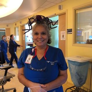 Meet your Posher, Ana